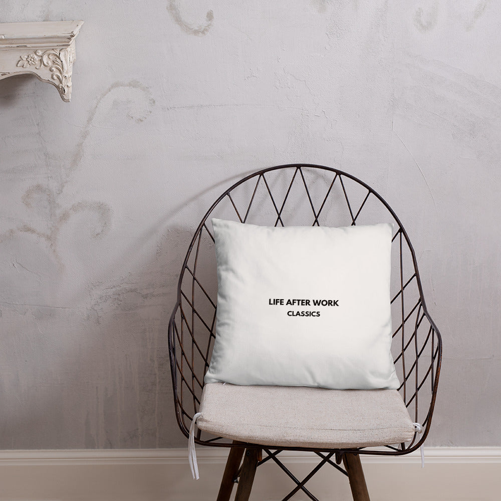 Warehouse: LAW Classics Minimalistic Basic Pillow