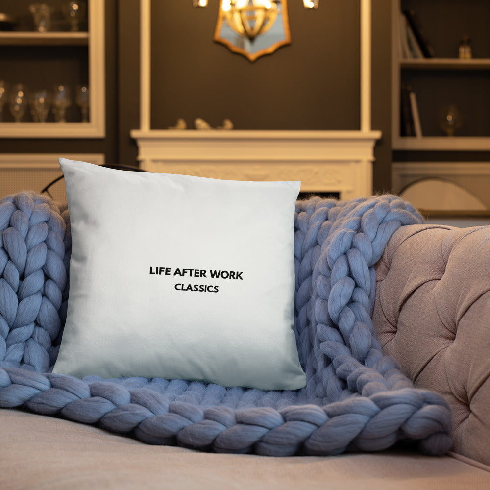 Warehouse: LAW Classics Minimalistic Basic Pillow