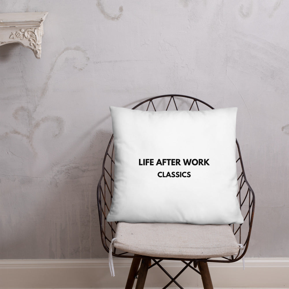 Warehouse: LAW Classics Minimalistic Basic Pillow