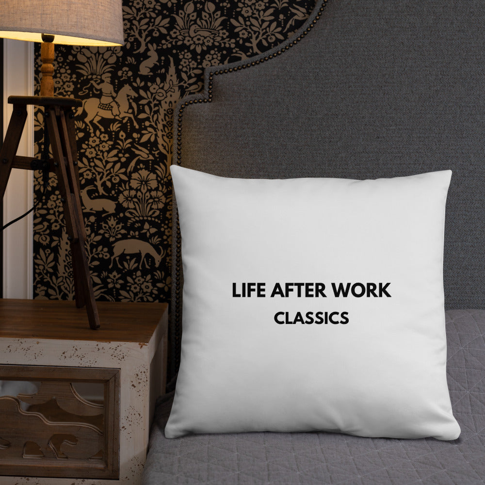 Warehouse: LAW Classics Minimalistic Basic Pillow